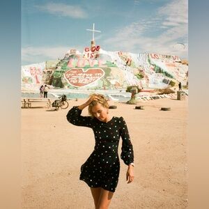 Realisation Par Elke Dress in Postmodern